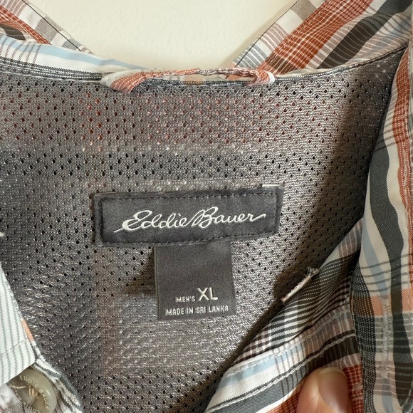Eddie Bauer Men's XL Plaid Performance Shirt Top Short Sleeve Button Up Outdoor - Picture 3 of 5